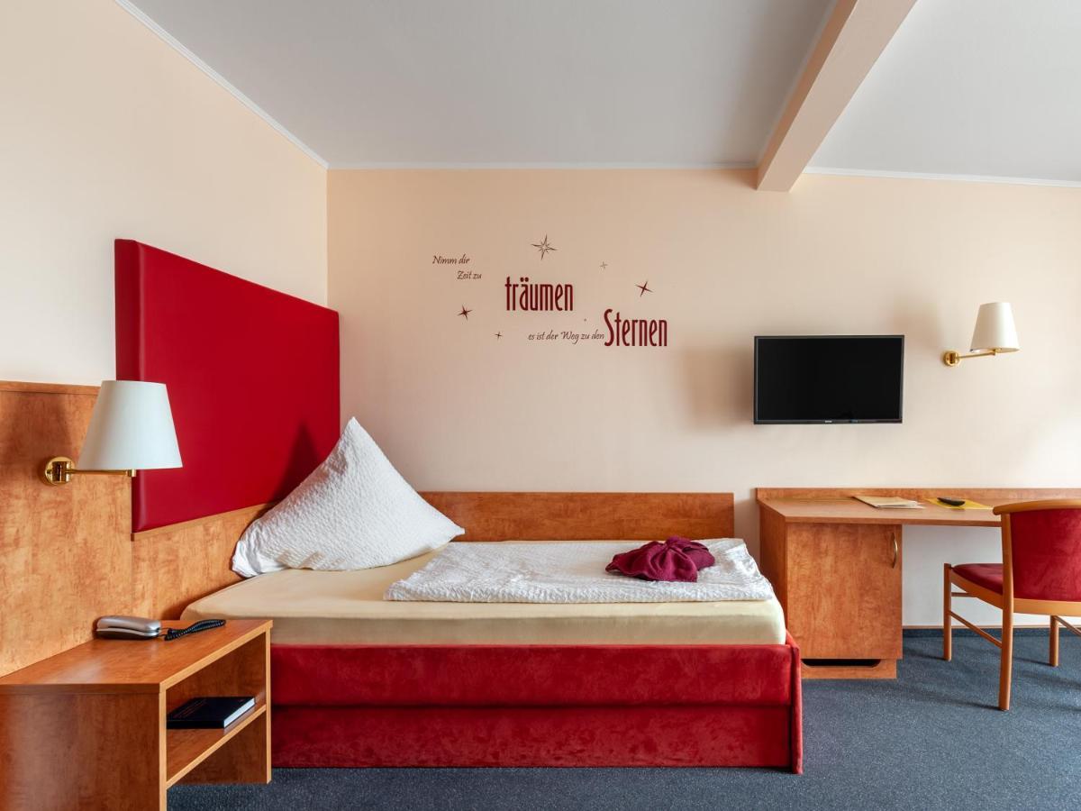 Hotel Haefner Бад-Шёнборн Экстерьер фото