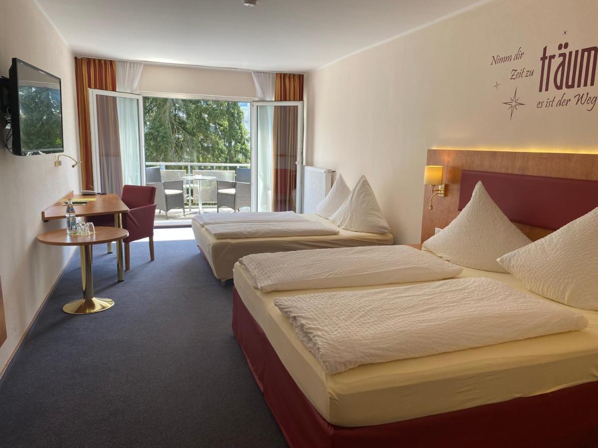Hotel Haefner Бад-Шёнборн Экстерьер фото